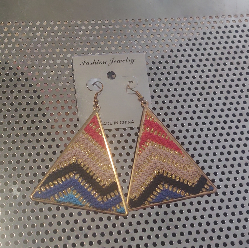 🎄3 for$10 Multi color Triangle Retro Earrings